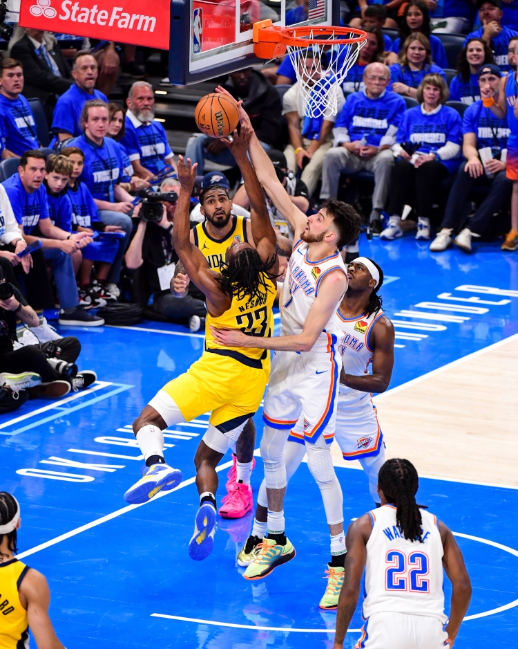 Oklahoma City se pone a una victoria del campeonato de la NBA