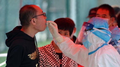 Someter&aacute;n a pruebas de covid-19 a ciudad china