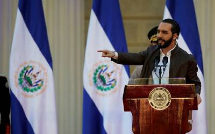 El Salvador negó el acceso a vuelo procedente de México por supuestos casos de coronavirus