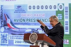 Las cinco irregularidades que revelan el fraude en la rifa del avi&oacute;n presidencial