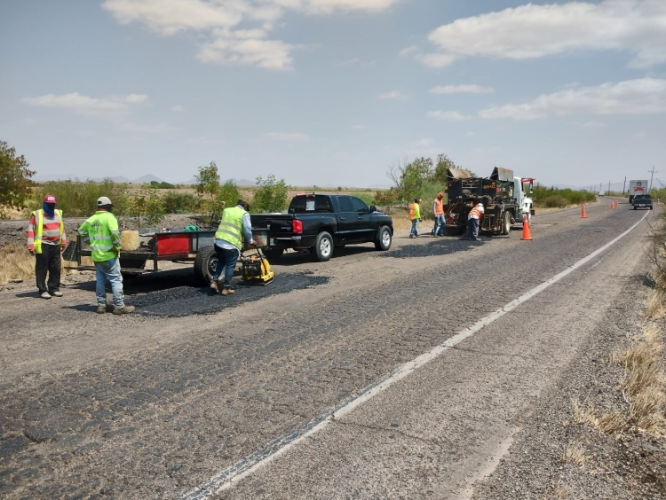Gobierno del Estado inicia trabajos de rehabilitación en la carretera México 15 en El Carrizo