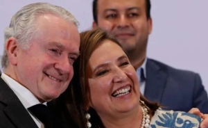 Creel se retira del proceso interno del 'Frente Amplio por M&eacute;xico' y declina a favor de X&oacute;chitl G&aacute;lvez