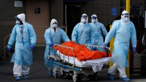 EU alcanza un nuevo r&eacute;cord de muertes diarias por Covid-19, con 3 mil 725