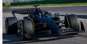 Regresa el piloto mexicano &acute;Checo&acute; P&eacute;rez a las pistas con la escuder&iacute;a Cadillac