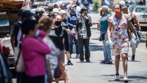 Confinamiento, &uacute;nica forma de contener nueva cepa: expertos