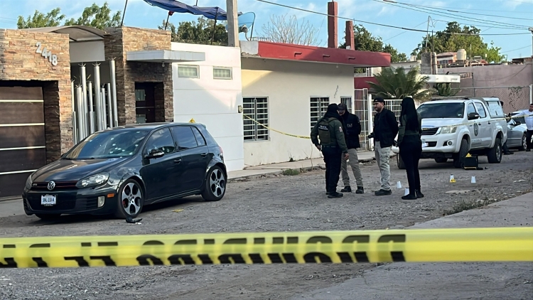 Dos hombres son asesinados a balazos en un autom&oacute;vil en la colonia Industrial El Palmito en Culiac&aacute;n