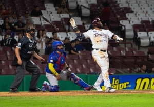 Con Walk-off de Jon Singleton, Tomateros venci&oacute; a Charros