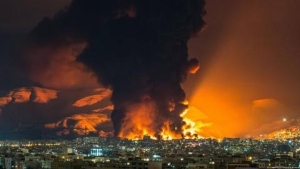 Ir&aacute;n responde al nuevo ultim&aacute;tum de Trump con ataques con drones y misiles en el Golfo y el Mediterr&aacute;neo