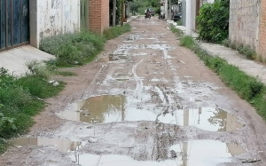Gobernador y alcalde de Culiac&aacute;n presumen pavimentaci&oacute;n de calles, pero desconocen el rezago