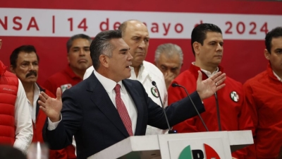 Alito Moreno renunciar&aacute; a dirigencia del PRI y candidatura al Senado si M&aacute;ynez declina por X&oacute;chitl antes del 19 de mayo