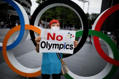 Japoneses se manifiestan en contra de Juegos Ol&iacute;mpicos por riesgo a Covid-19