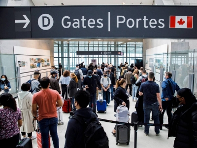 Roban 15 mdd en oro dentro del aeropuerto de Toronto; policía de Canadá investiga el caso
