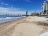 Playas lucen solas en Semana Santa en Mazatl&aacute;n