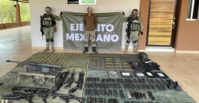Grupo Interinstitucional detiene a un civil y asegura armas de fuego, veh&iacute;culos y municiones en el poblado de 'Caminaguato', en Culiac&aacute;n
