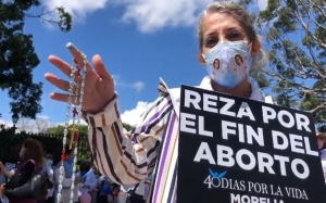 Grupos provida marchan contra el aborto en diversos estados del pa&iacute;s