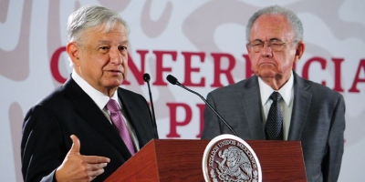 Jim&eacute;nez Espri&uacute; da su renuncia a AMLO, qui&eacute;n plantea que militares controlen los puertos