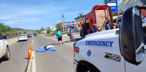 Trabajador de vulcanizadora muere al explotarle una llanta de un tr&aacute;iler, en Mazatl&aacute;n