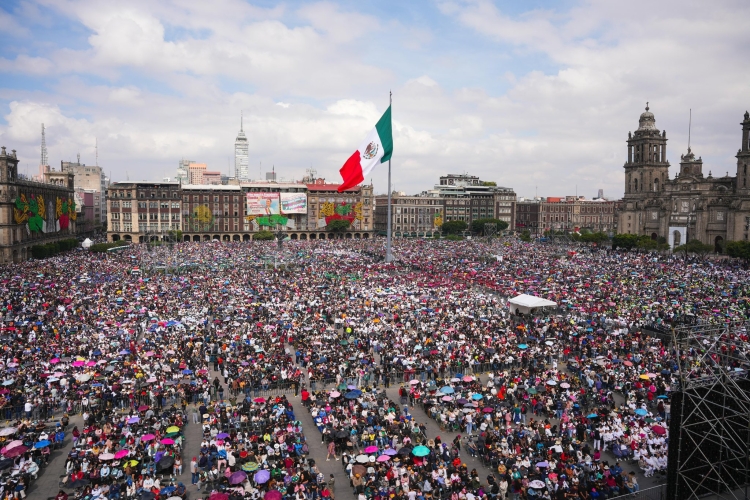 Sheinbaum cierra su gira nacional en el Z&oacute;calo a 2 a&ntilde;os de gobierno