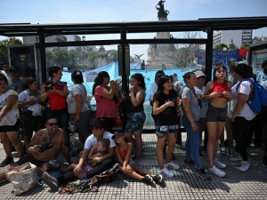Apagón masivo en Argentina deja trenes sin funcionar y casi medio país sin luz
