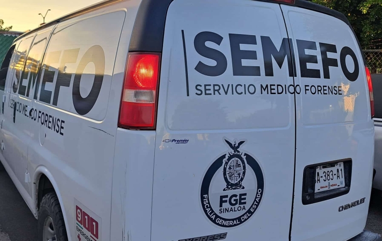 Asesinan a balazos al Subdirector de Tr&aacute;nsito Municipal de Escuinapa; dejan narcomensaje junto al cuerpo