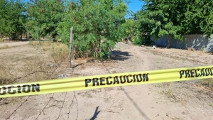 Asesinan de varios tiros a un hombre en una casa en la Colonia Las Coloradas, en Aguaruto, al Poniente de Culiac&aacute;n