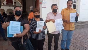 Floristas se&ntilde;alan que en el D&iacute;a de Muertos perdieron el 50 por ciento de las ventas