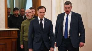 Delegación rusa llega a Estambul sin Putin para negociar con Ucrania