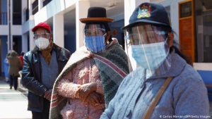 Variante Lambda de covid tiene alta infecciosidad y gran resistencia a vacunas