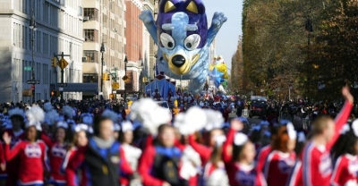 Día de acción de gracias: el tradicional desfile de Macy’s deslumbra las calles de Nueva York con sus globos de personajes gigantes