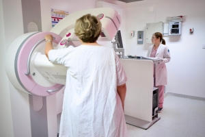 Secretar&iacute;a de Salud invita a las mujeres a realizarse estudios para la detecci&oacute;n oportuna del c&aacute;ncer de mama y cuello uterino