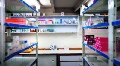 Crece desabasto de medicinas