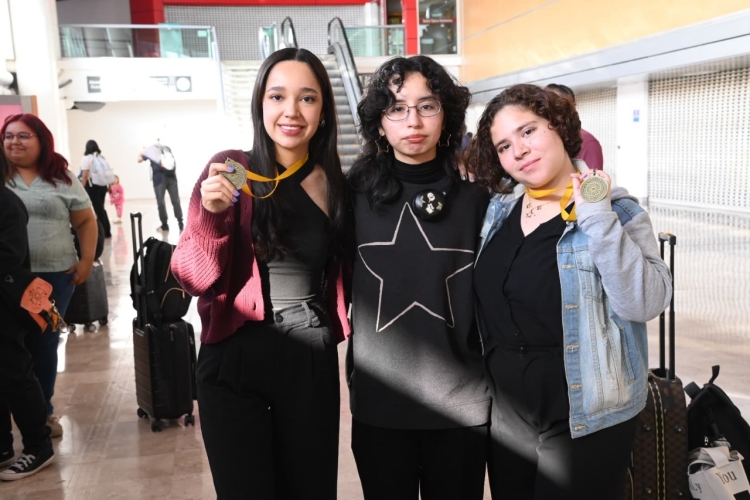 Oro y bronce para estudiantes de la UAS en la Cuarta Edici&oacute;n del Concurso Nacional Femenil de Matem&aacute;ticas