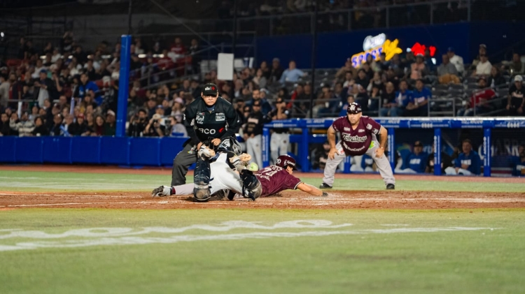 Pega Charros en Jalisco a los Tomateros
