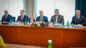 Rusia y Ucrania acuerdan en Abu Dabi canje de prisioneros