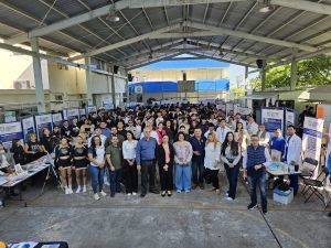 Estudiantes de la Preparatoria Dr. Salvador Allende definen su futuro en la XX Muestra Profesiogr&aacute;fica UAS 2026