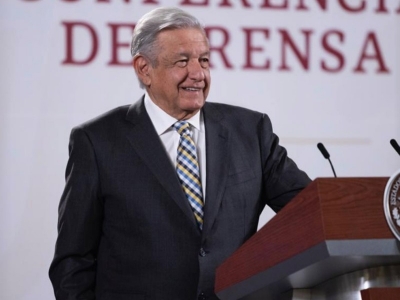 Defiende L&oacute;pez Obrador a Am&eacute;rico Villareal; &lsquo;es una persona decente&rsquo;, afirma