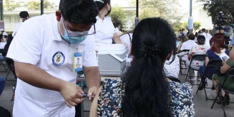 A partir de ma&ntilde;ana se reinicia la vacunaci&oacute;n anticovid en Culiac&aacute;n, anunci&oacute; la SSA