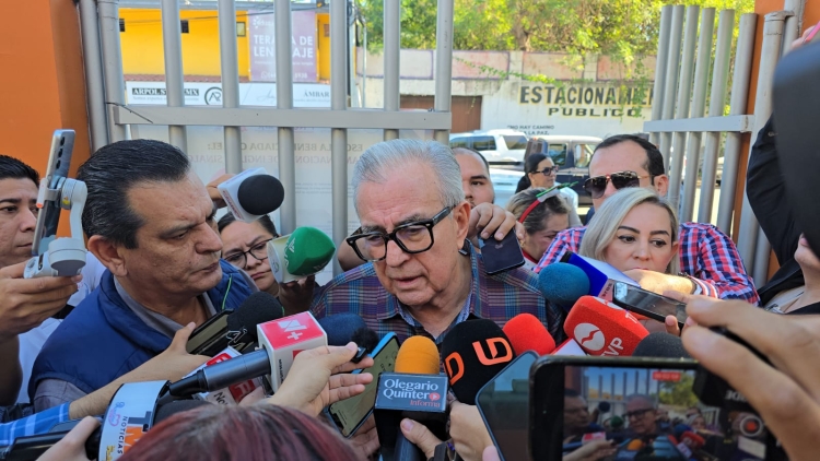 Tenemos expectativas con el rector, del pago de aguinaldo y otros pagos; a&uacute;n estamos a tiempo: Gobernador Rub&eacute;n Rocha Moya