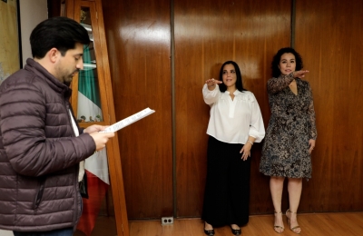 Rinden protesta oficiales del Registro Civil