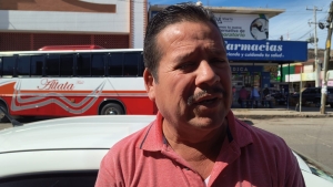 Taxistas de Navolato piden apoyo al gobierno municipal o estatal para abatir la crisis econ&oacute;mica