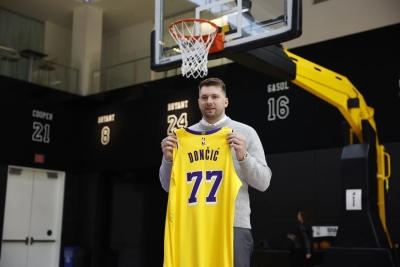 La estrella eslovena Luka Dončić se uni&oacute; al equipo de Lebron James en los Lakers