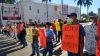 Polic&iacute;as bloquean la avenida Obreg&oacute;n de nuevo; piden al alcalde que no le moche a sus aguinaldos
