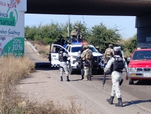 Guardia Nacional localiza a una persona sin vida debajo del puente de la Carretera Culiac&aacute;n-Eldorado, en Costa Rica