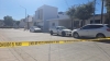 Auto robado lo impactan en una casa en la colonia Lázaro Cárdenas