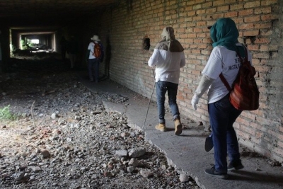 Las mujeres que buscan a sus muertos en los dominios del narco