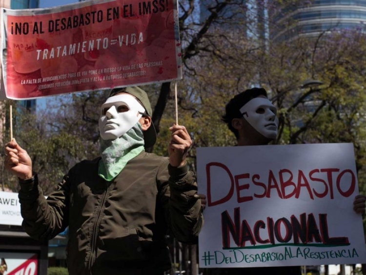 Activistas y portadores de VIH logran acuerdo para sus peticiones con Segob