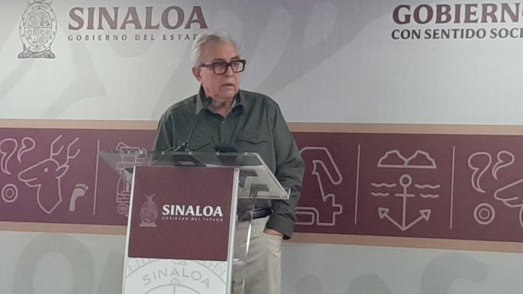 Me quieren ver muerto: Gobernador Rub&eacute;n Rocha Moya