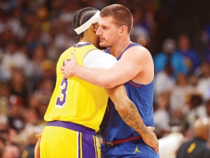 Nuggets gana f&aacute;cil a Lakers 119-107 en el juego inaugural de la temporada 2023-2024