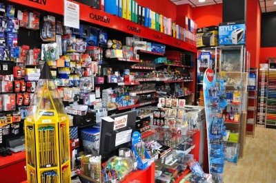 Compra de &uacute;tiles escolares se va a la baja por la pandemia; papeler&iacute;as sufren la crisis