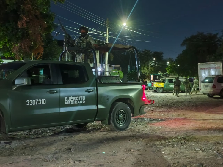 Resumen: Tres &acute;levantados&acute; cuatro veh&iacute;culos robados y tres personas asesinadas, ayer; FGE